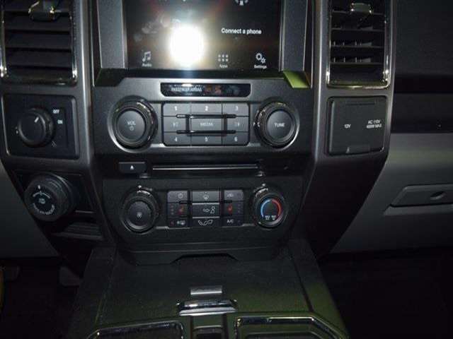 Ford F-150 2016 photo 24